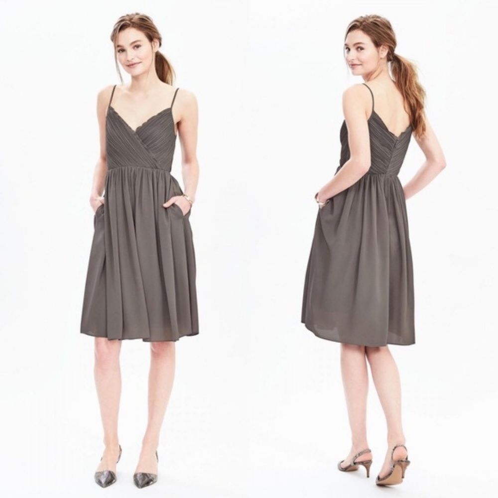 BANANA REPUBLIC Taupe Strappy Crossover Vee Dress - Picture 6 of 7